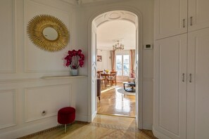 Interior - 658 Suite Estelle - Luxury appartment (Paris 02 Bourse)