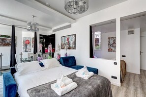 2 quartos, ferros/tábuas de passar roupa, Wi-Fi, roupa de cama