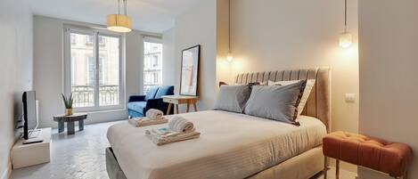 1 chambre, fer et planche à repasser, accès Internet, draps fournis