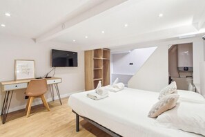 1 室のベッドルーム、WiFi、ベッドシーツ