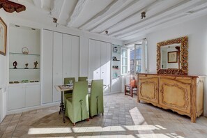 Dining - 630 Suite Yoake - Superb apartment in Paris (Paris 01 Louvre)