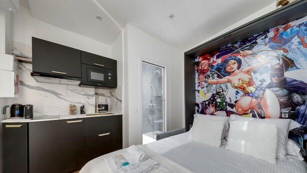 Room - Suite CD : Superb Parisian apartment (Paris)