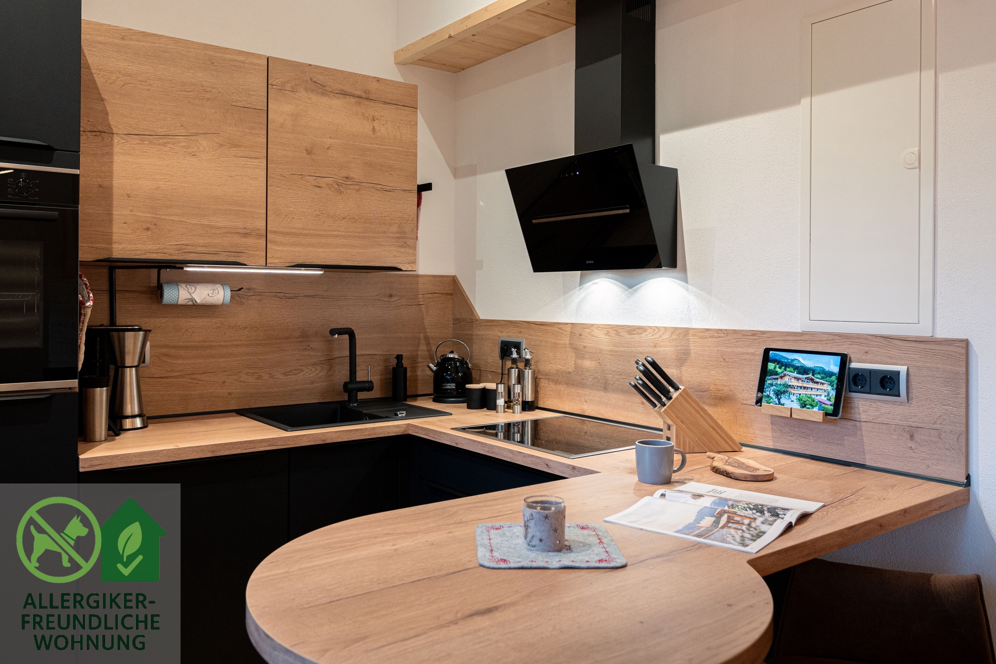 Hypo-allergenic bedding, soundproofing, free cots/infant beds, free WiFi