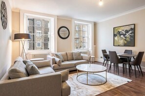 تلفزيون، مكتب