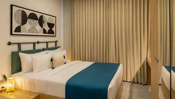 Deluxe Double Room | Desk, free WiFi, bed sheets
