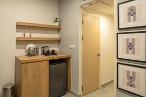 Tomannsrom – deluxe | Skrivebord, wi-fi (inkludert) og sengetøy