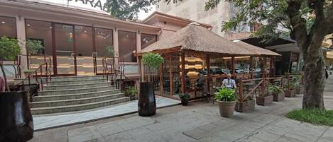 Bagian depan properti