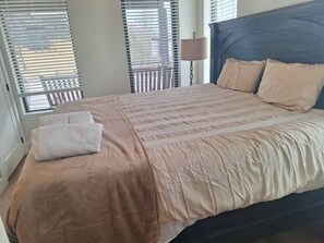 4 chambres, bureau, fer et planche à repasser, Wi-Fi gratuit