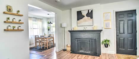 House (2 Bedrooms) | Interior