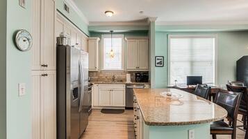 Apartemen (3 Bedrooms) | Interior