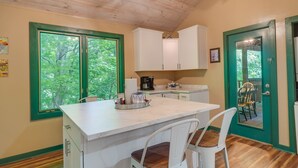 Dining - Gatlinburg Cabin Rental: 3 Mi to Downtown (Gatlinburg)