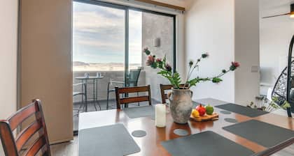 Lake Powell Views: Adobe Townhome w/ Patio