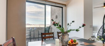 Lake Powell Views: Adobe Townhome w/ Patio
