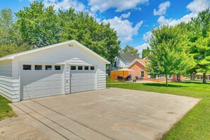 House (3 Bedrooms) | Interior - Historic Wabasha Home w/ Patio in Downtown! (Wabasha)