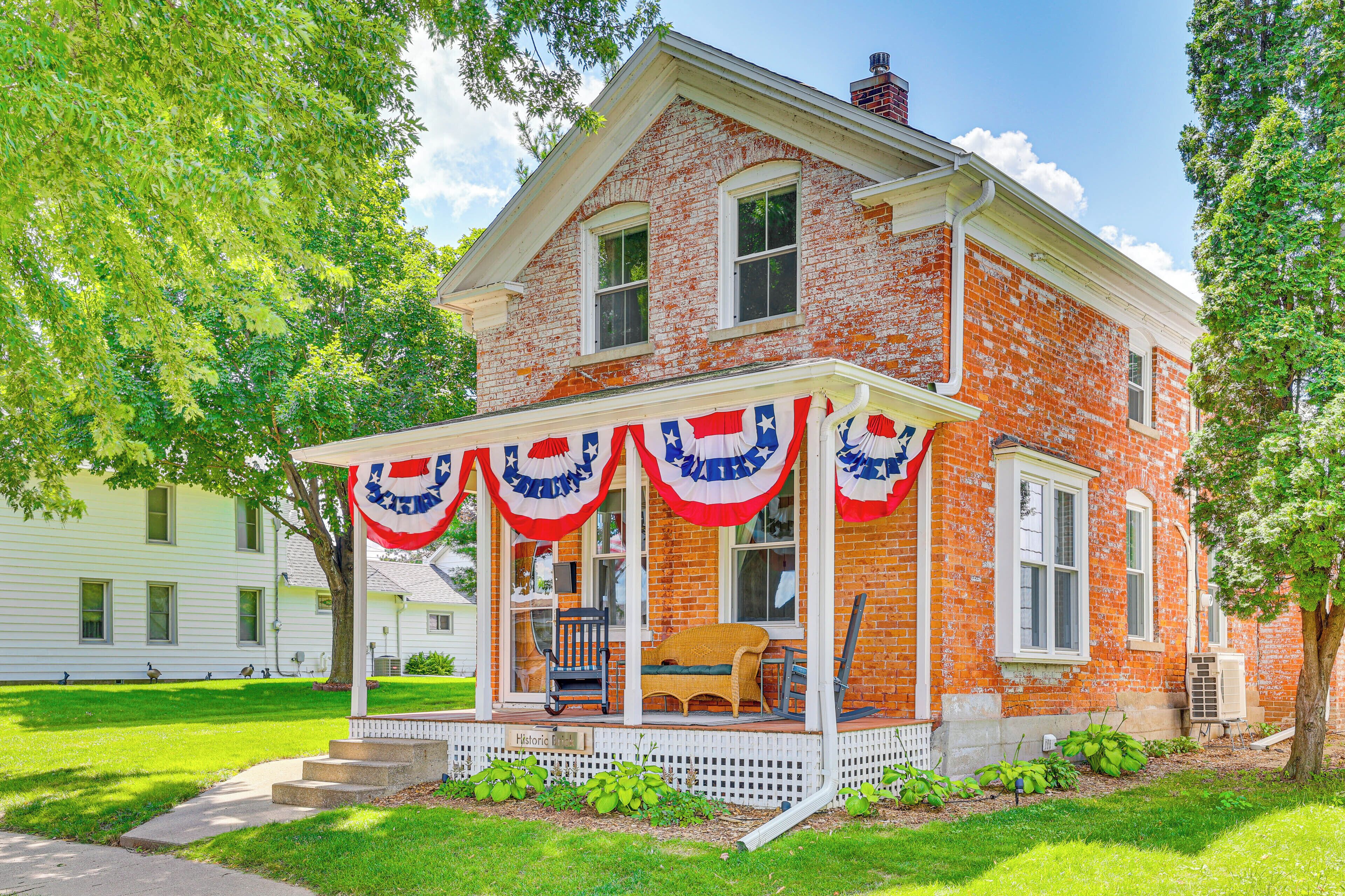 House (3 Bedrooms) | Front of property