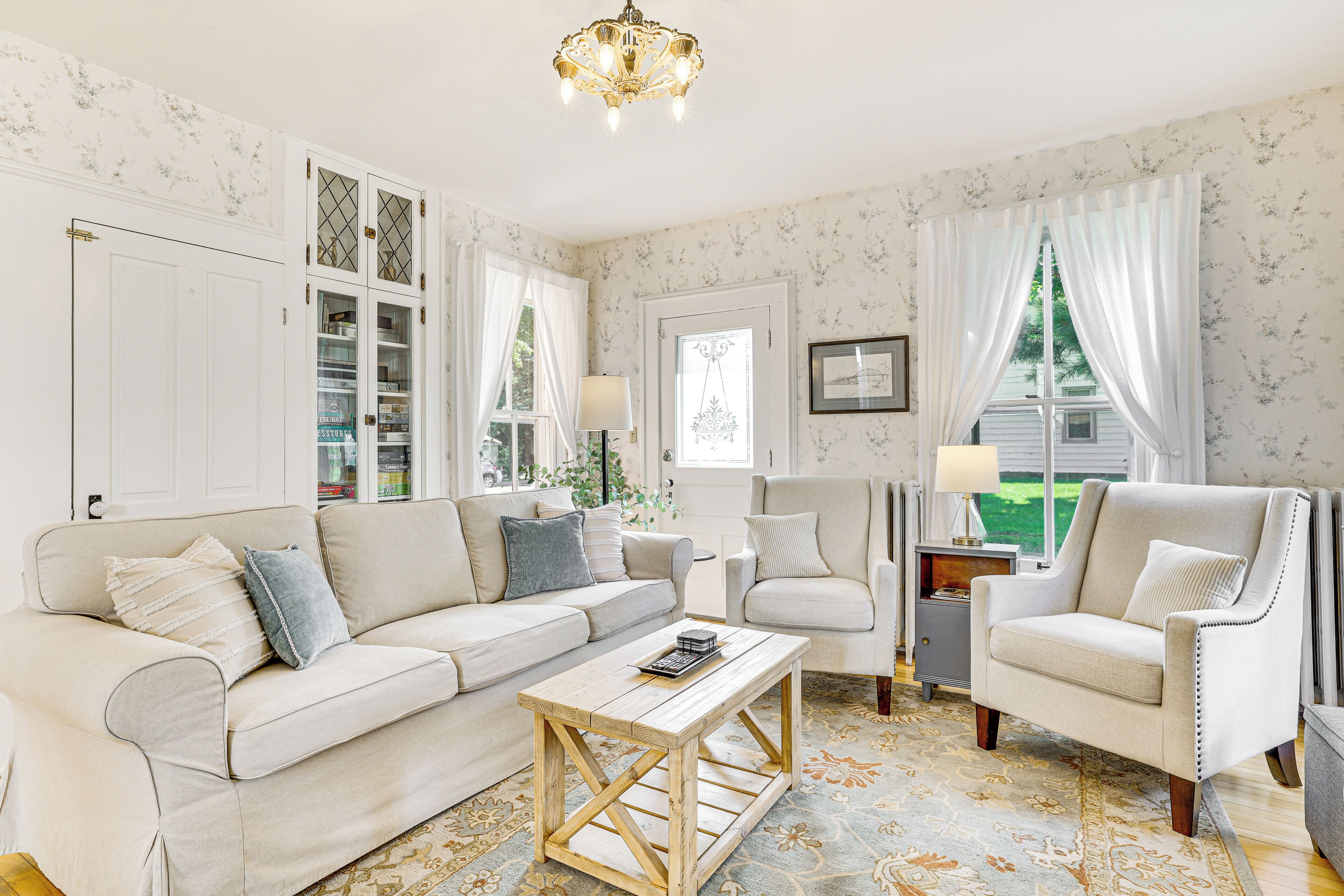 المنشأة من الداخل