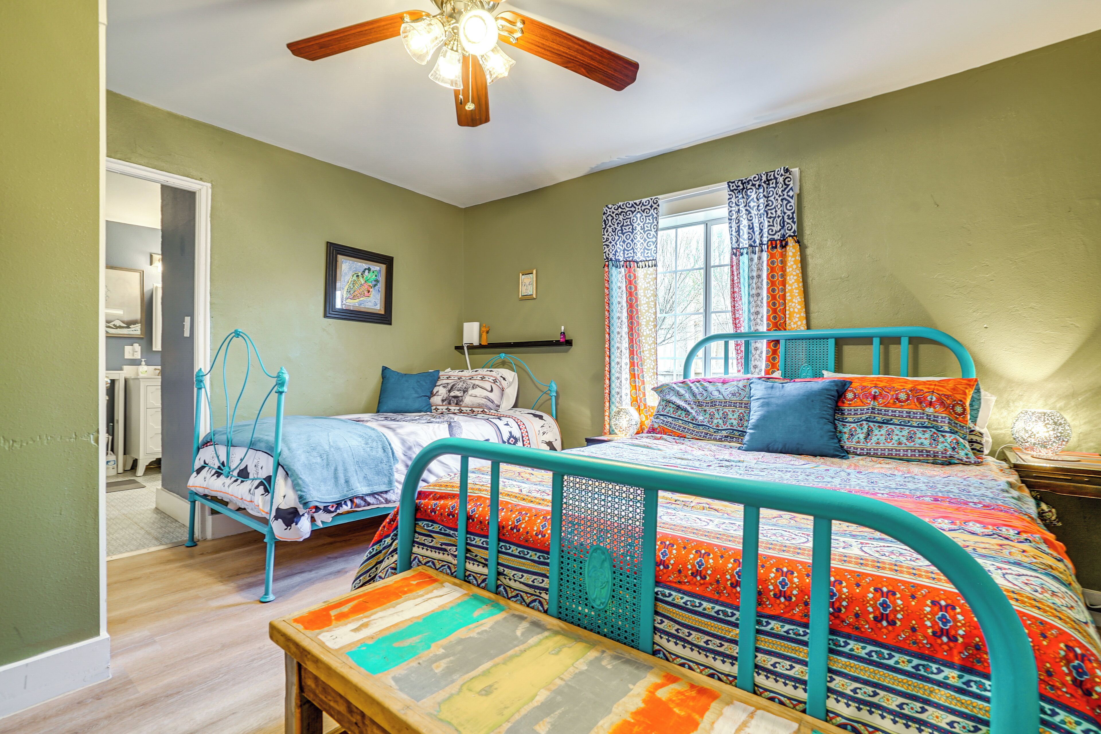 Cottage (2 Bedrooms) | Interior