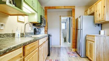 Cottage (2 Bedrooms) | Interior