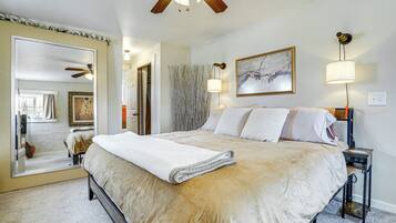 Cottage (2 Bedrooms) | Interior