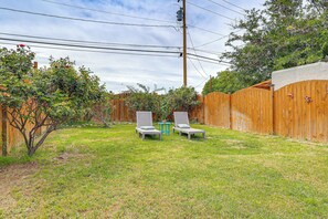 Cottage (2 Bedrooms) | Interior - New Mexico Cottage: Hot Springs Fed Tub On-site (Truth or Consequences)