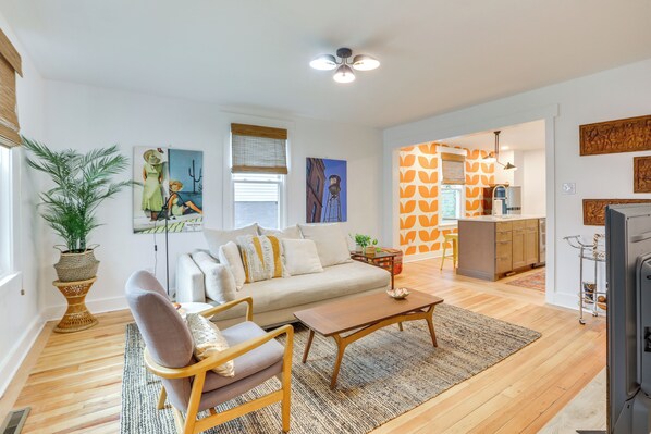 House (2 Bedrooms) | Front of property