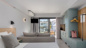 Luxury Room | Peti besi dalam bilik, Wi-fi percuma, cadar katil 