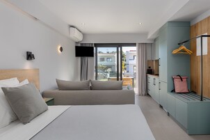 Quarto superluxo | Cofres nos quartos, Wi-Fi de cortesia, roupa de cama