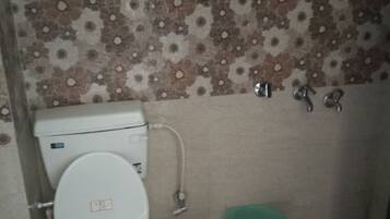 Shower, rainfall showerhead, towels, soap