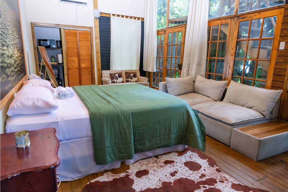Wifi gratis y ropa de cama 