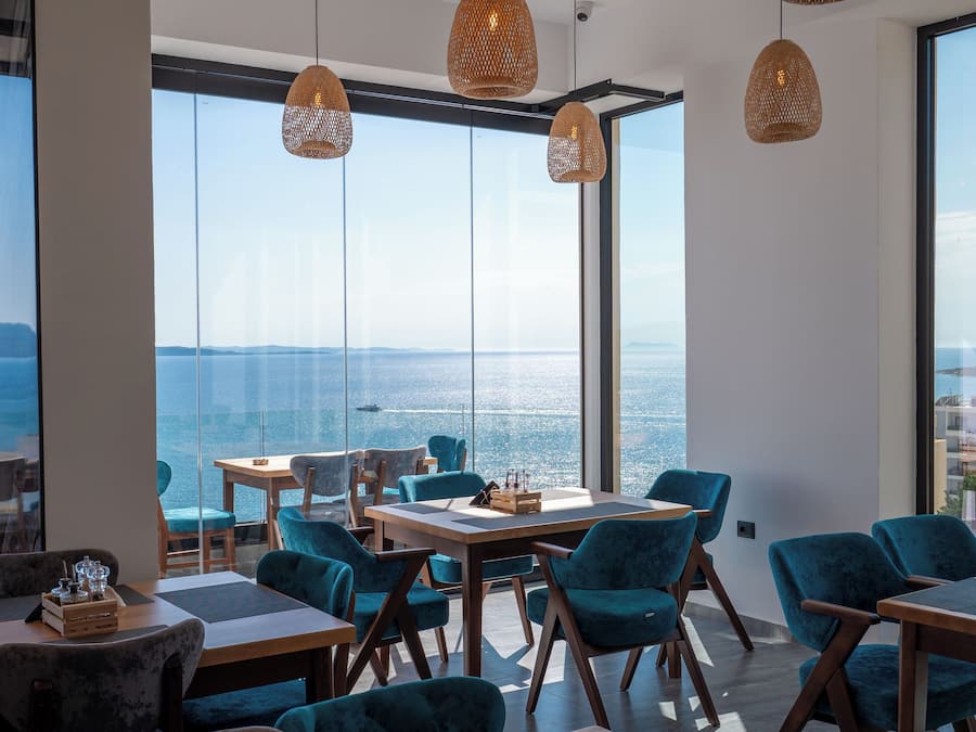 بار (في المنشاة)