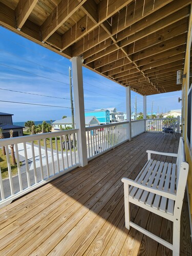 "Siesta Del Sol" Brand New Construction!