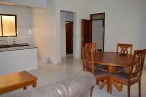 Executive Apartment | Private kitchen | Eco-friendly cleaning products, paper towels - HOTEL TIFFANY (Mombasa)