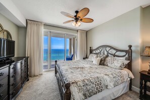 2 bedrooms, iron/ironing board, free WiFi, bed sheets - Ocean Reef 1108 Beachfront, Heated Indoor & Outdoor Pools, Hot Tub, FREE Golf (Panama City Beach)