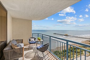 Property grounds - Sunset Luxe, 1606 Brighton - full access to amenities! (Myrtle Beach)