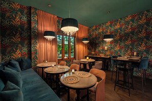 Bar (on property) - Moorea Boutique Resort Samui (Koh Samui)
