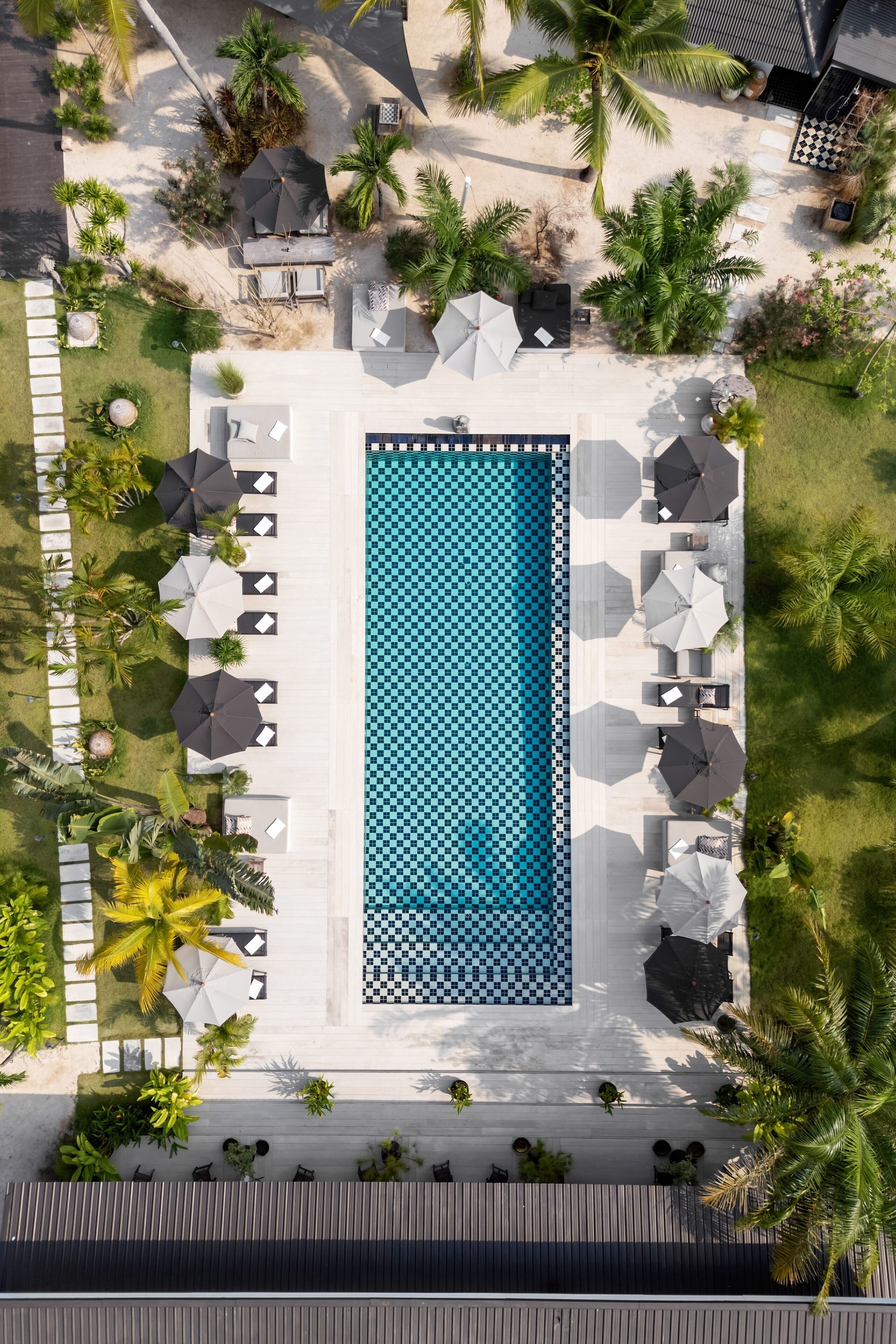 Kolam renang outdoor