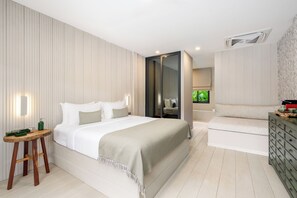 Egyptian cotton sheets, premium bedding, down duvets, free minibar items - Moorea Boutique Resort Samui (Koh Samui)
