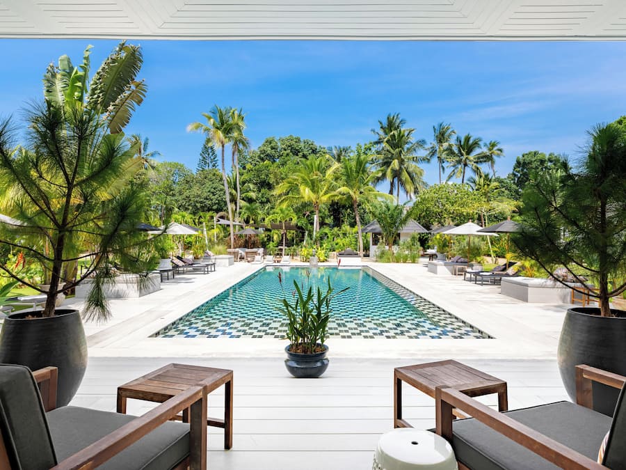 Deluxe Suite, Pool View | Terrace/patio