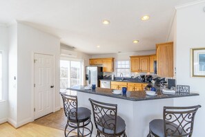 Fridge, microwave, oven, stovetop - Unobstructed ocean views and wild horses all around at Happy Ours! (Carova)