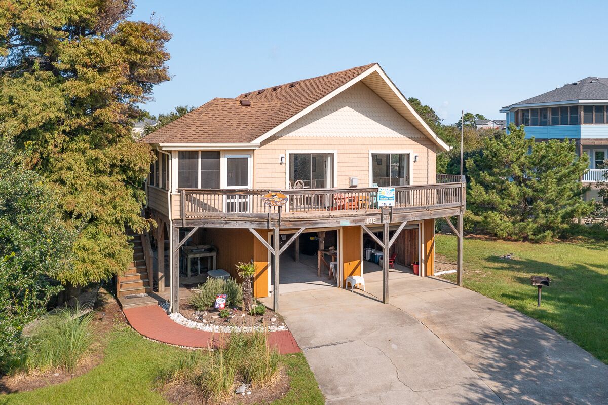 Cozy Oceanside Home in the Charming Town of Duck