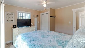 Room - Pet-Friendly Oceanside Home on the Beautiful 4x4 Beaches (Carova)