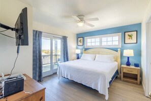 6 bedrooms, internet, bed sheets