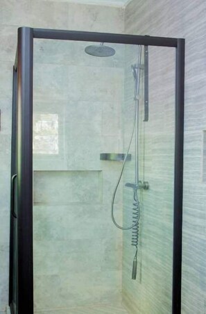 Dusche