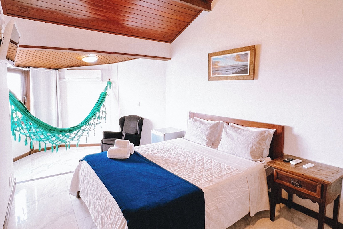 Quarto luxo, vista para o mar | Wi-Fi de cortesia, roupa de cama