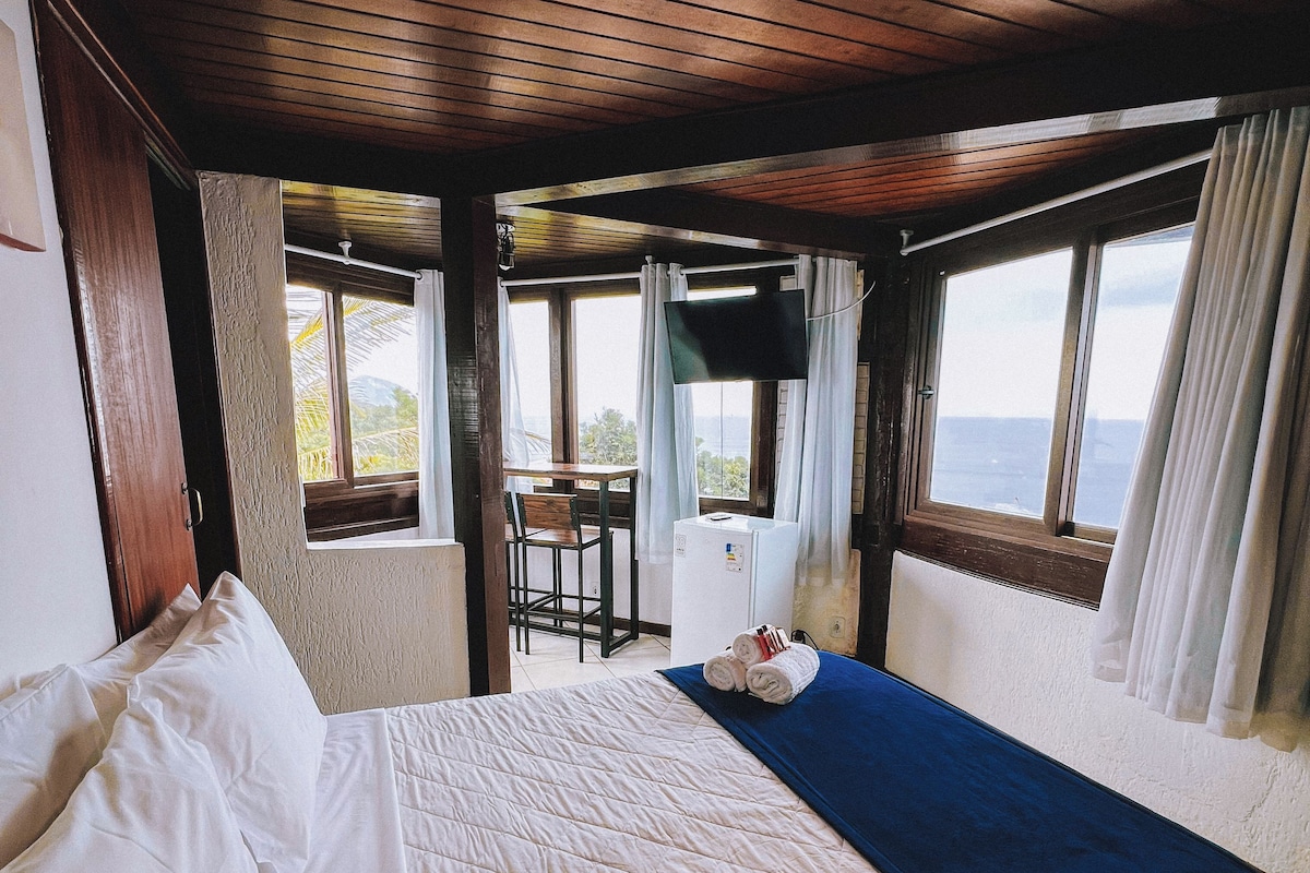 Quarto casal | Wi-Fi de cortesia, roupa de cama