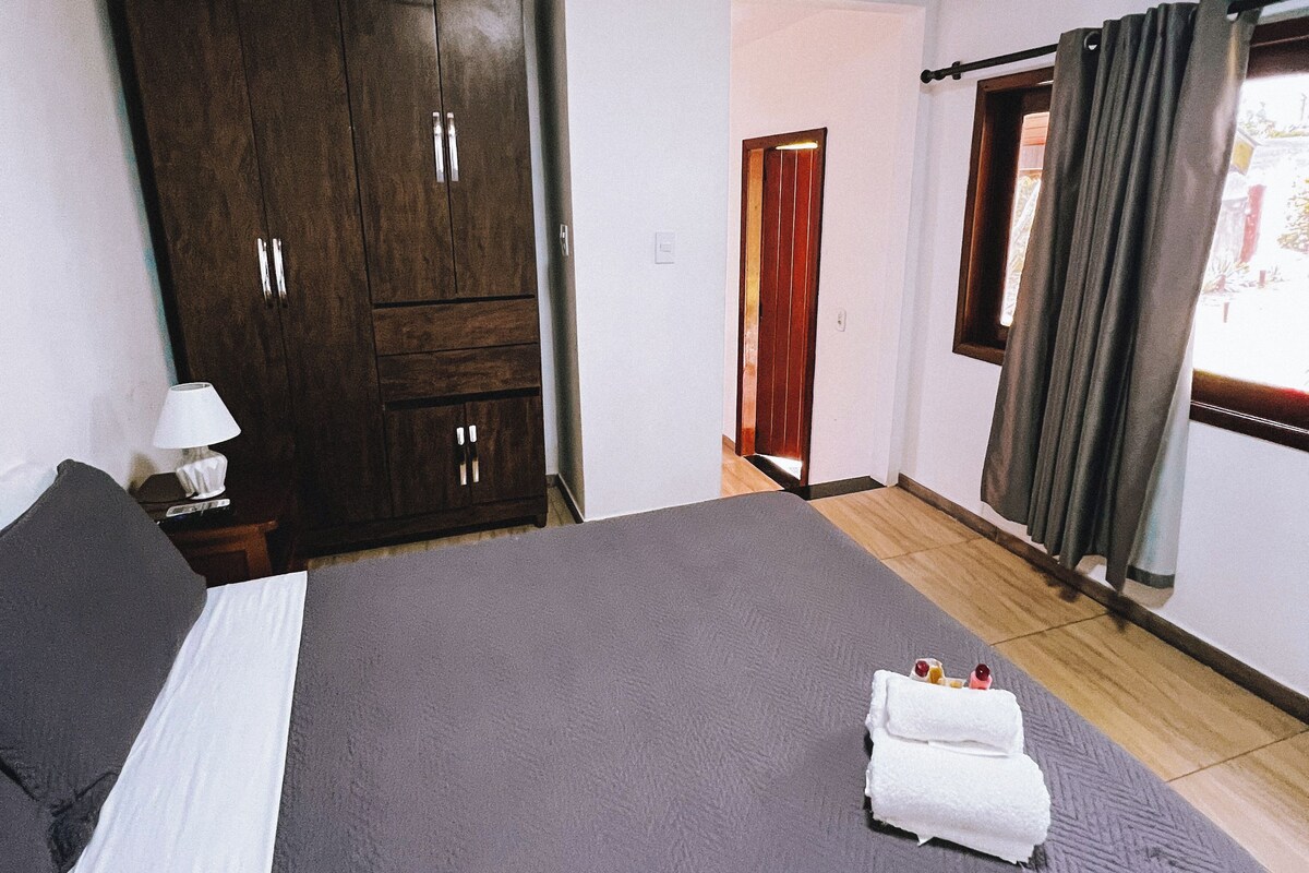 Chale Bougainville Garden view | WiFi (free), bed sheets