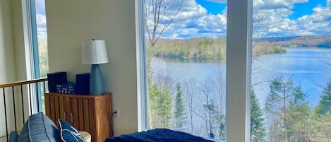 5 bedrooms, travel cot, free WiFi, bed sheets