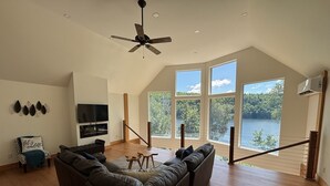 Smart TV, fireplace, video games