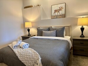 6 Schlafzimmer, Bügeleisen/Bügelbrett, kostenloses WLAN, Bettwäsche