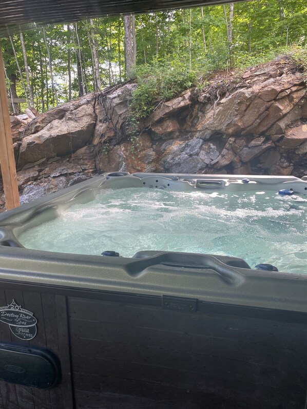 Baignoire à remous extérieure
